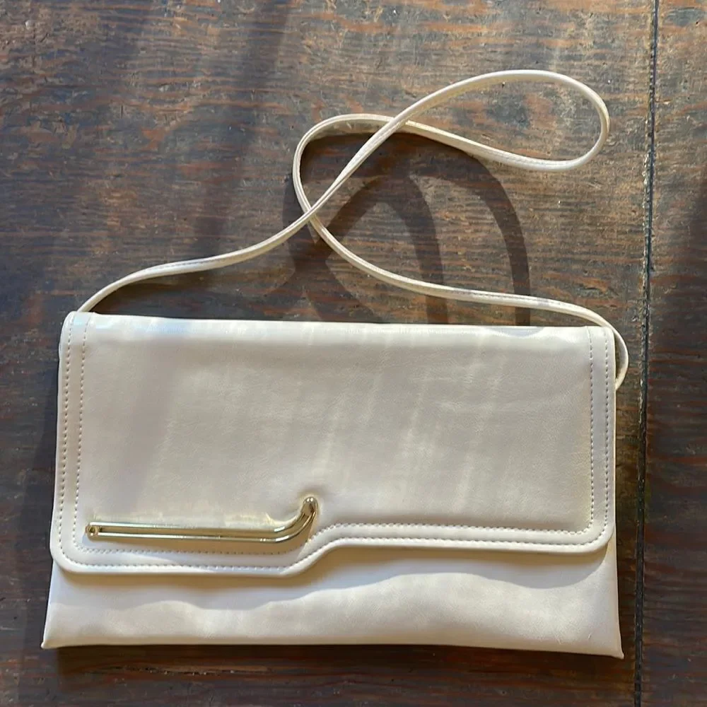Vintage Cream Purse EUC